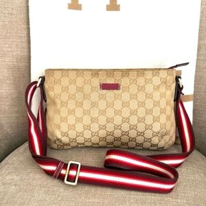 Authentic Gucci brown monogram crossbody bag